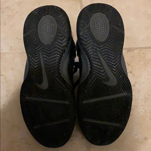 Nike hyperfuse sneakers - Picture 4 of 4